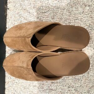 Corky’s, Women's Tan Suede Slip-On Mules